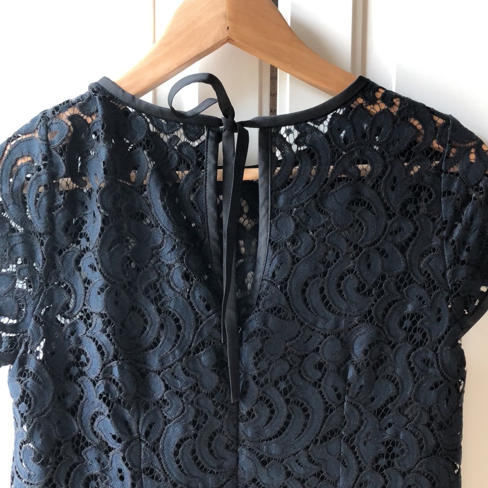Loft lace dress. Size 2 petite. Navy and black lace. - Picture 4 of 4